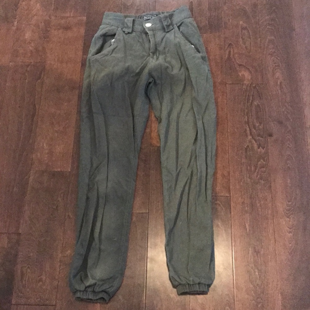 High waisted army green stylish pants